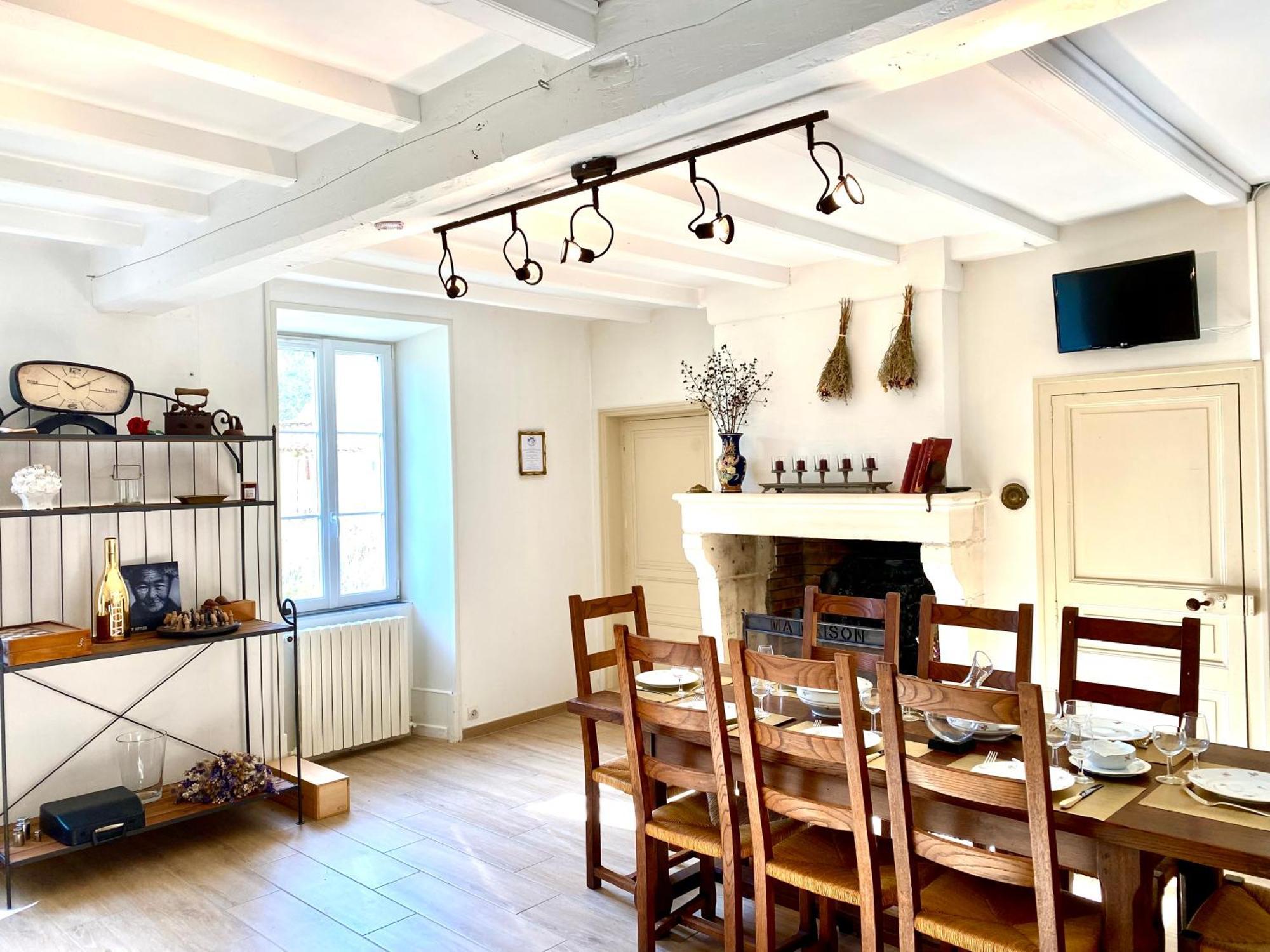 Aux Agapanthes, Chambres D'Hotes Charentaises De Charme Avec Piscine Aumagne Exterior foto
